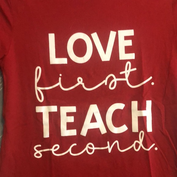 Teacher T-shirt - Picture 2 of 2